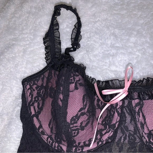 Victoria's Secret Sydney Carlson Bustier Cami Top - Picture 5 of 9